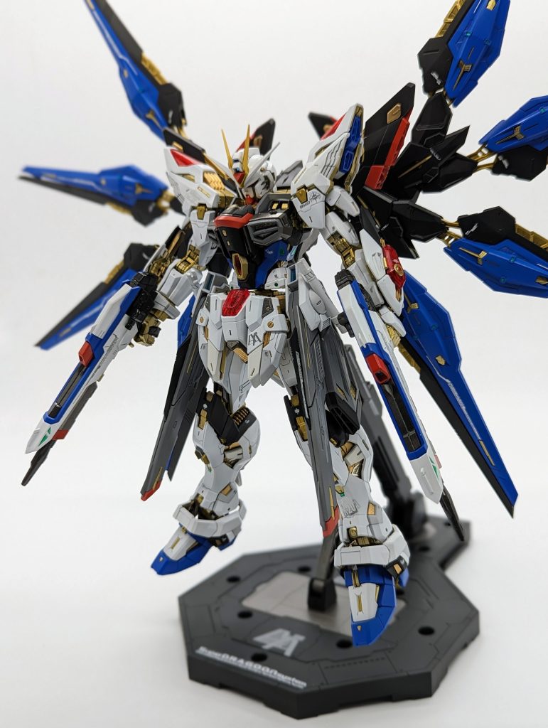 MGEXストライクフリーダム全塗装改修–3枚目/制作者：kenshira0123