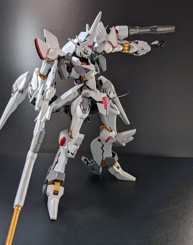 バスターランチャーから分離した武器を腕部に装着することで、パワーランチャーに見えるようにしてみました。