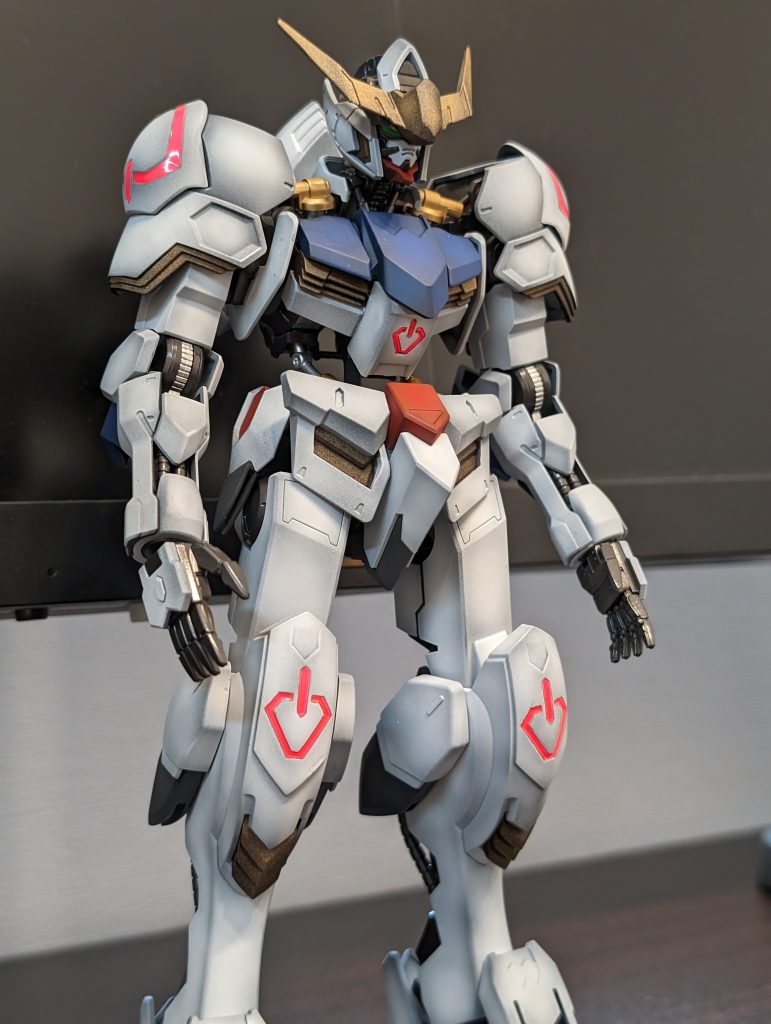 ボディはグラデーション仕上げ