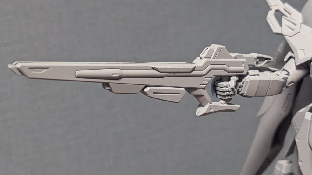 ライフルはレールガンの情報が解禁されてからは、やっぱりもっと長いライフル欲しさにアグニベースで出っ張り切り取ったら、あらソレっぽいとなって途中で採用しました。全部ノリで４日ほどで出来たのが映画の熱量に当てられてなので、ホントにあの映画凄いんだなって……………