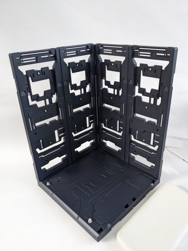 LEDハンガーベース–2枚目/制作者：ZAKOII