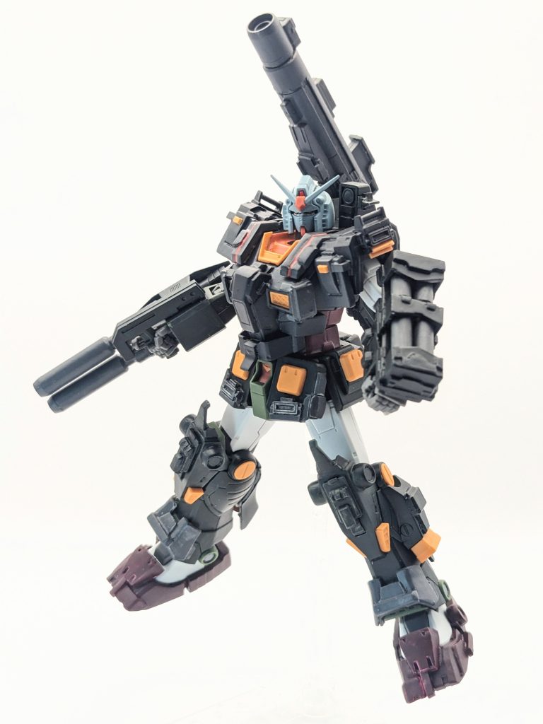 武装はちょっと迫力不足だったのでミキシング&スクラッチショルダーキャノンはヴァーチェから拝借GFFの予備バレルが好きなので真似てみました