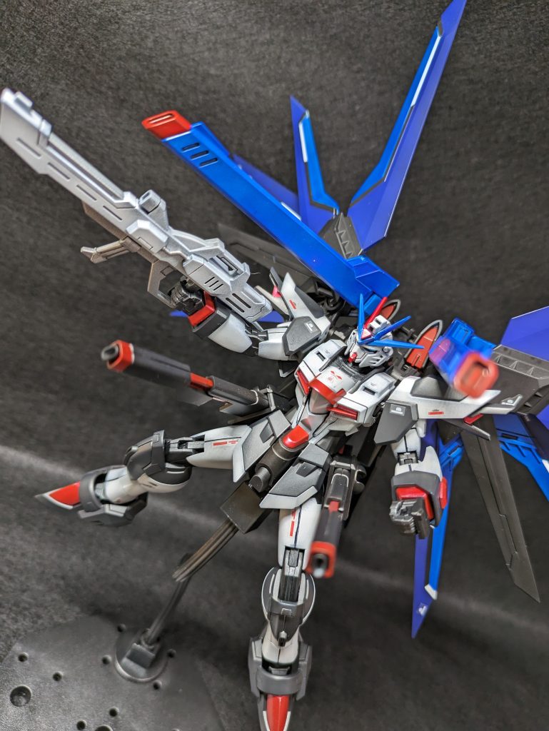 フォールダウンフリーダムガンダム–4枚目/制作者：もとモン