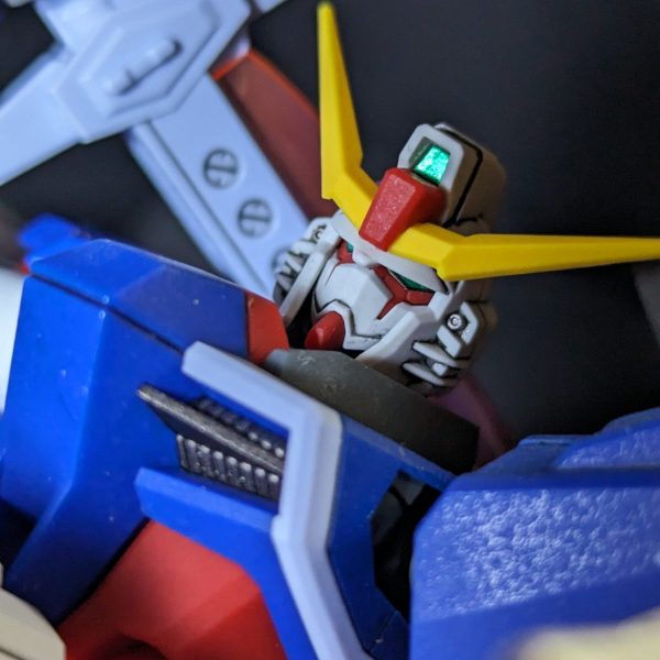 デスティニーガンダム