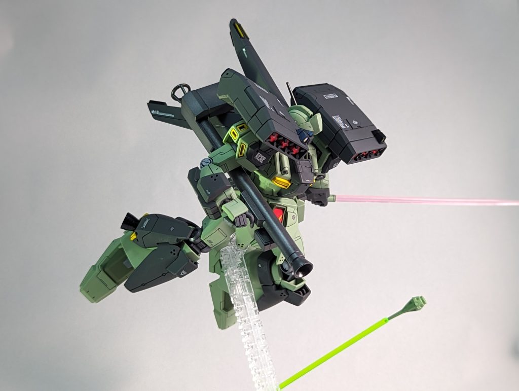 クシャトリアのファンネルを添えて。