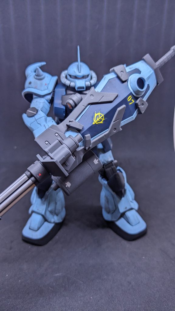 ガトリングを構えようとしたら重くて肘関節が耐えられない😱