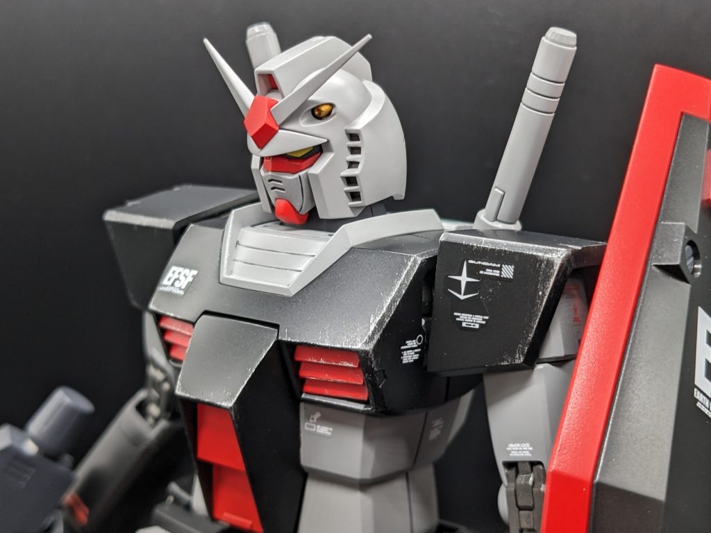 サンダーボルト版フルアーマーガンダムのデカールを拝借してみました