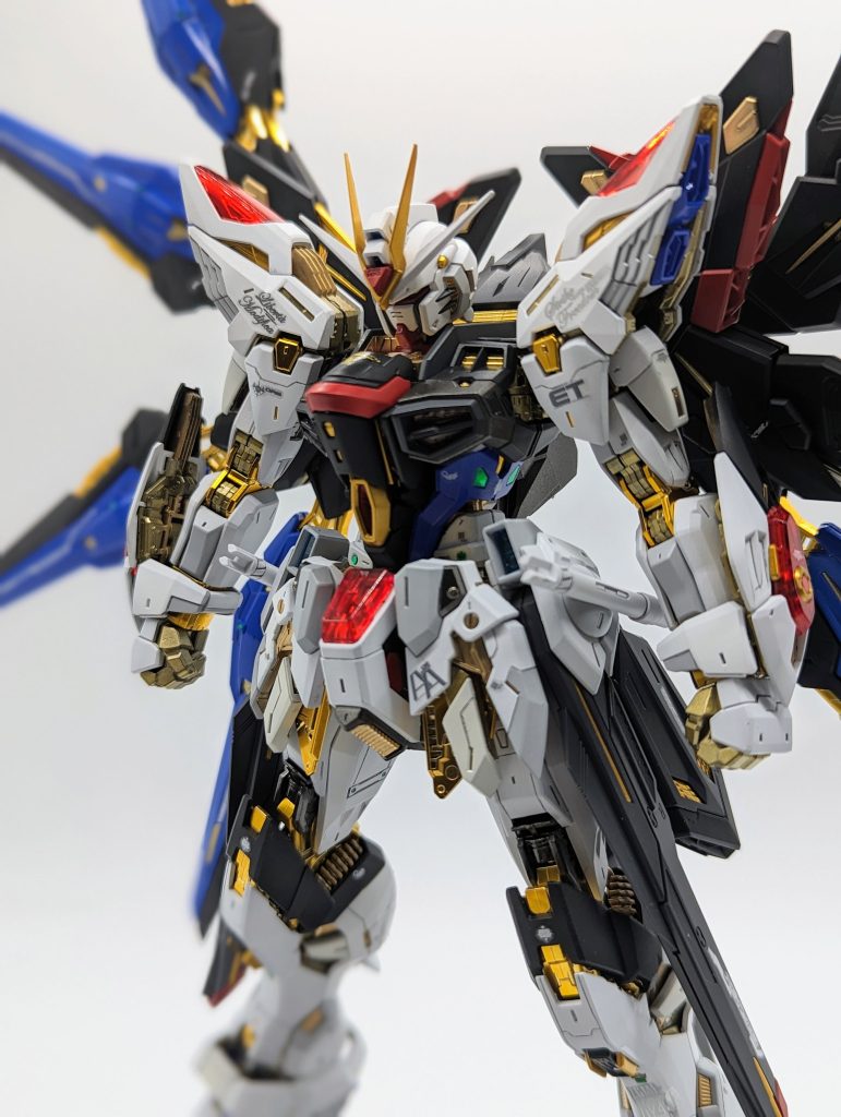 MGEXストライクフリーダム全塗装改修–4枚目/制作者：kenshira0123