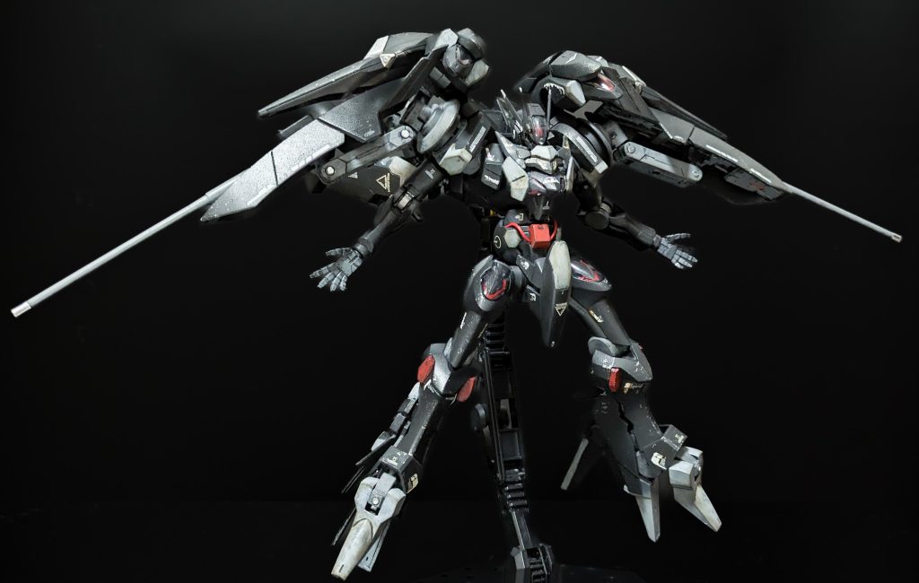 似たような画像をもう一枚好きなんですよこのポーズ。いかにも悪役ですよ！と言う感じで。コラキが家出したので心の目で見てください。