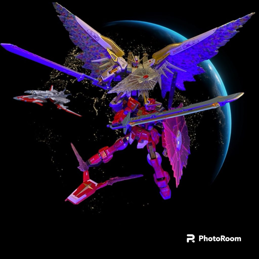 主機関にハイパーデュートリオンエンジンを搭載する本機は、最前線におけるバッテリー機のエネルギー供給の可能性を検証する意味合いからも、デュートリオンビーム受信機構を持つインパルス系の機体との連携運用も視野に入れられていた。その為に頭部アンテナは改良型に換装されており、廃熱機構強化のためフェイスマスクにも新たにダクトが設けられている。