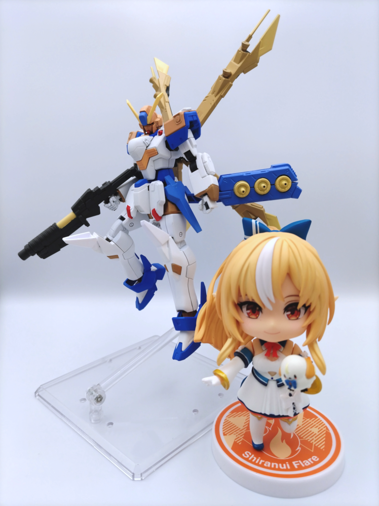 ここまで見ていただいてありがとうございます!クロスボーンガンダムX2とは大分違うシルエットになりましたが、他の3期生モチーフのクロスボーンガンダムには、もはやクロスもボーンもしていなかったりするので、まだ原型があるほうです。もし良ければ、アドバイスや質問、コメント等していただけると非常に嬉しいです!