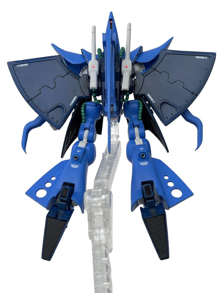 放熱板のモールドは直線からクランクに変更