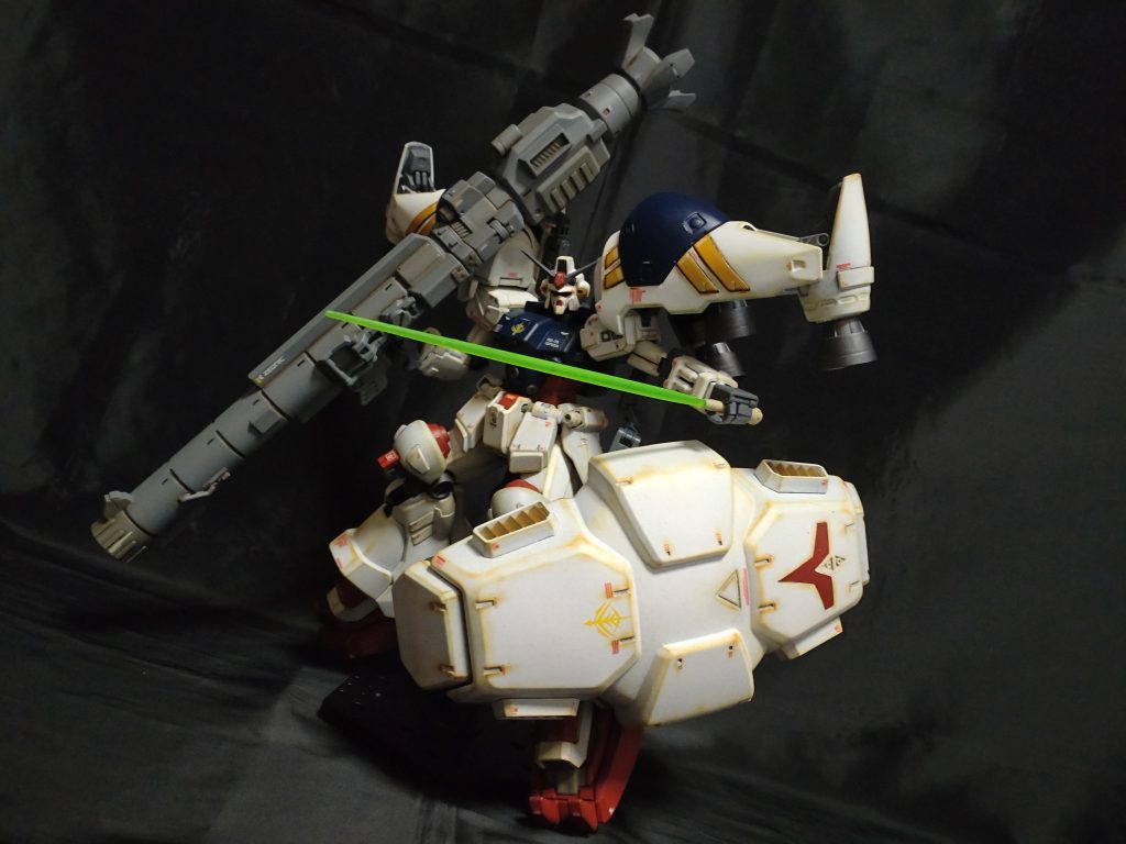 アトミックバズーカ改造→ビーム･バズーカシールドとバズーカの保持力強化にサブアーム追加