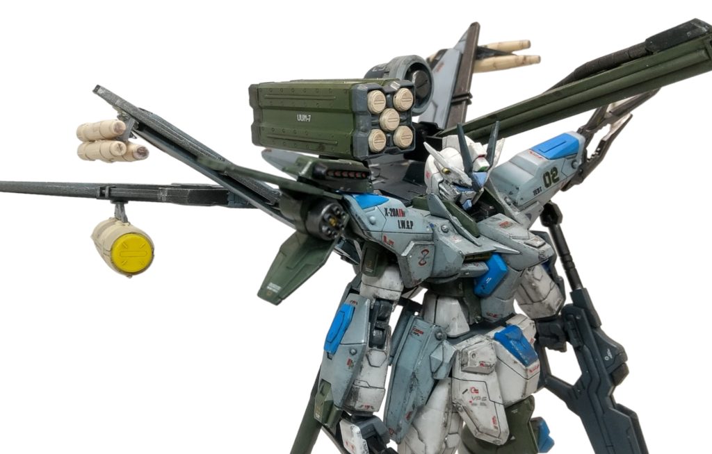 追加装備は、統合〇宙軍からの横流し品UUM-7 MIRCO MISSILE PODAMM-1 MISSILEそして今回の目玉、RMS-1 REACTOR BOMB(反応弾）になります。