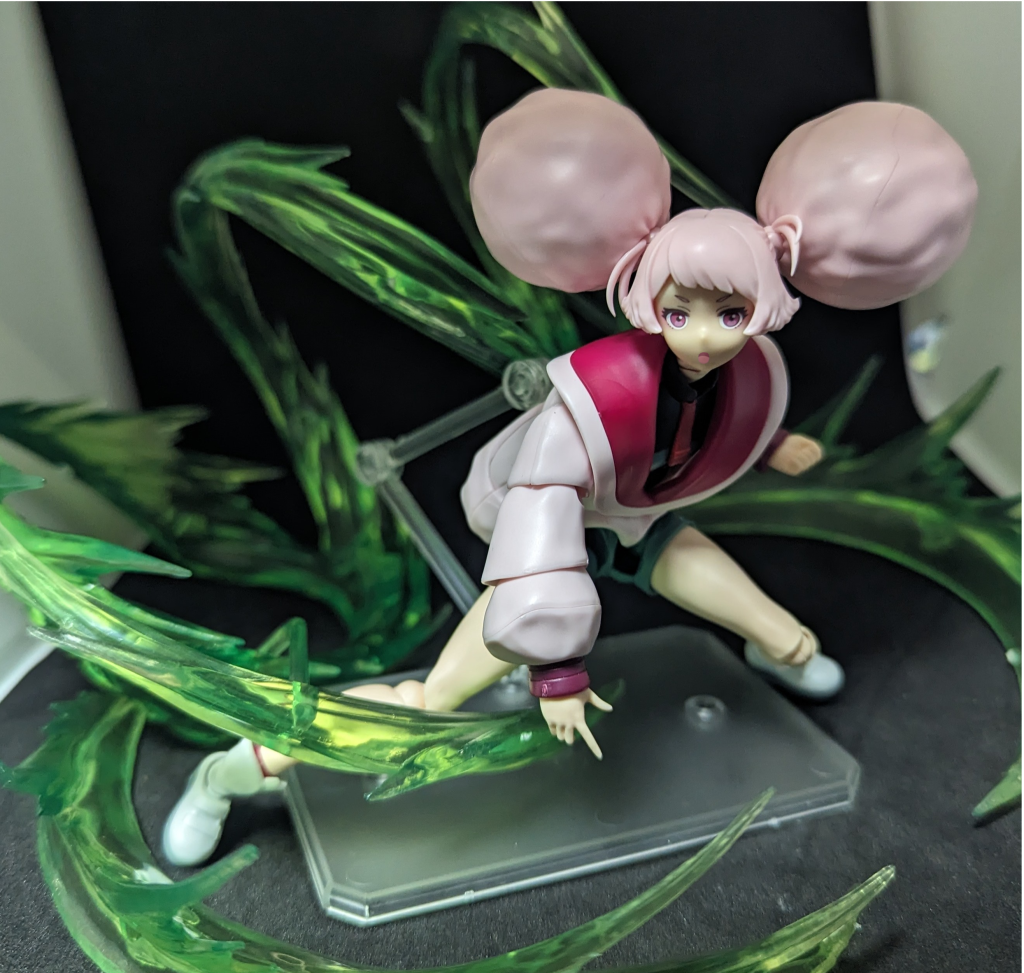 ついでにパズドラコラボの時の必殺技放ちそうなパイセンも普通に再現出来ました。ちなみにスタンドは付属品だけどエフェクトは流石に付属してないですよ…
