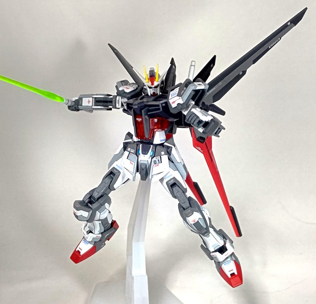 ストライクガンダム–3枚目/制作者：いやほん