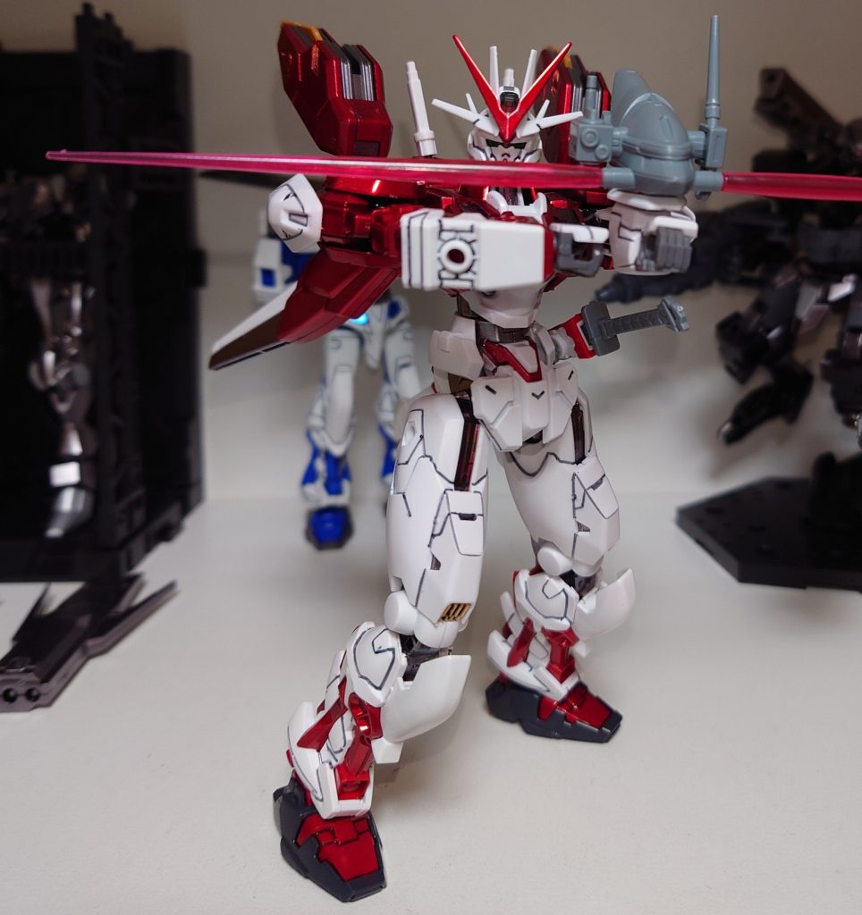 ビームサーベルを出した状態で射出することが出来ます。さらにお姉ちゃんの魂が入っているので2対1で戦えますね。