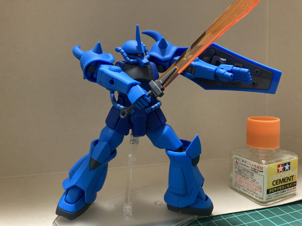 グフ–2枚目/制作者：無名兵