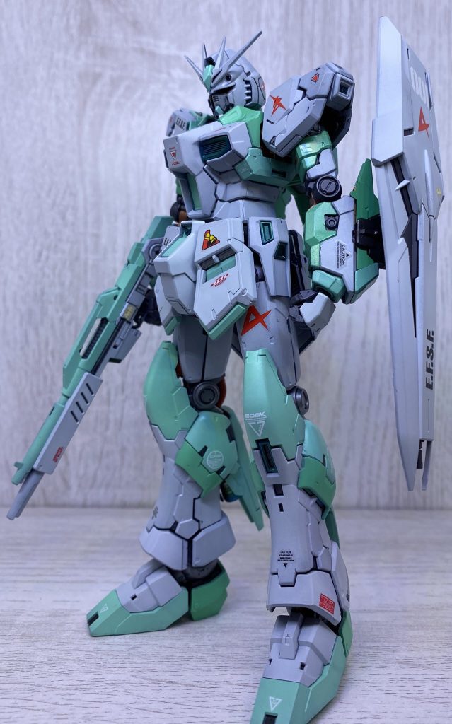 フィンファンネルはめんどくさかったのでいつか塗装します。