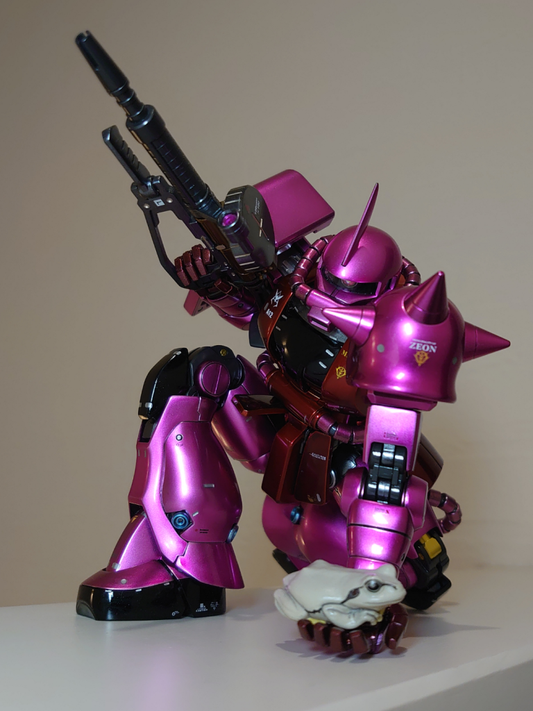 ザクマシンガンでも決まりまくるポージング💡