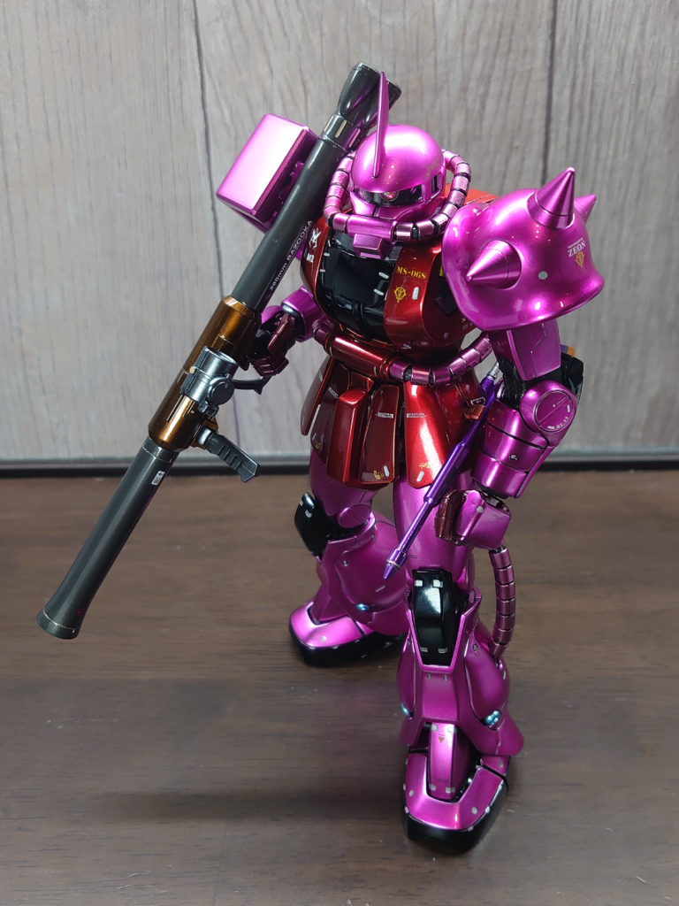 シャーザクは子供の頃からの憧れの機体でした。