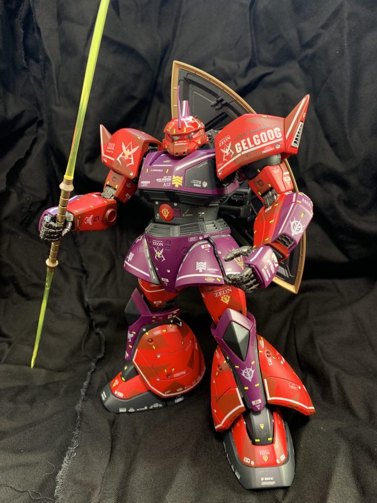 内部パーツは特に触らず外部装甲を処理して塗り分けとちょこっとスプリット迷彩風です。