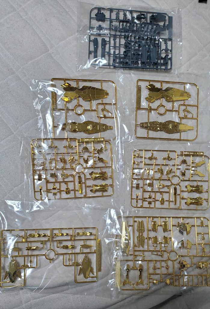 ちなみに買った時はこんな感じで1000円(税抜)でした中古とはいえ、今どきメッキパーツでこの値段は安すぎる…今思えばいい買い物しましたね。