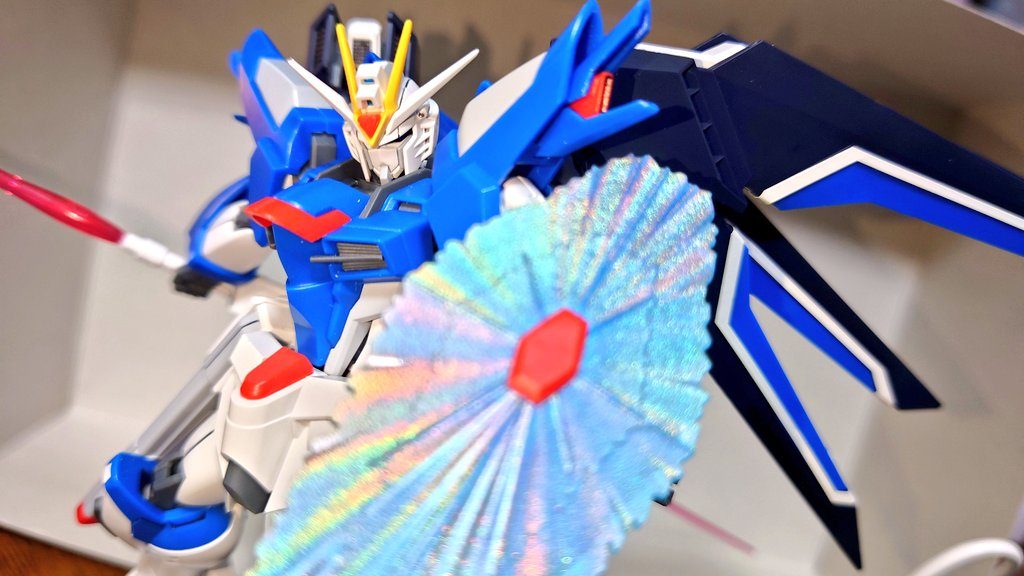 ライジングフリーダム–2枚目/制作者：やっさん山菜