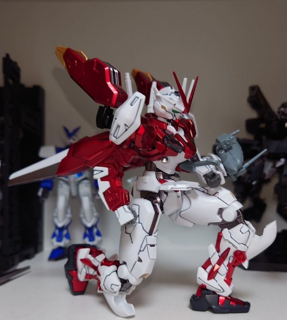 エアリアルと言えばの膝立ち待機ポーズも難なくできます。