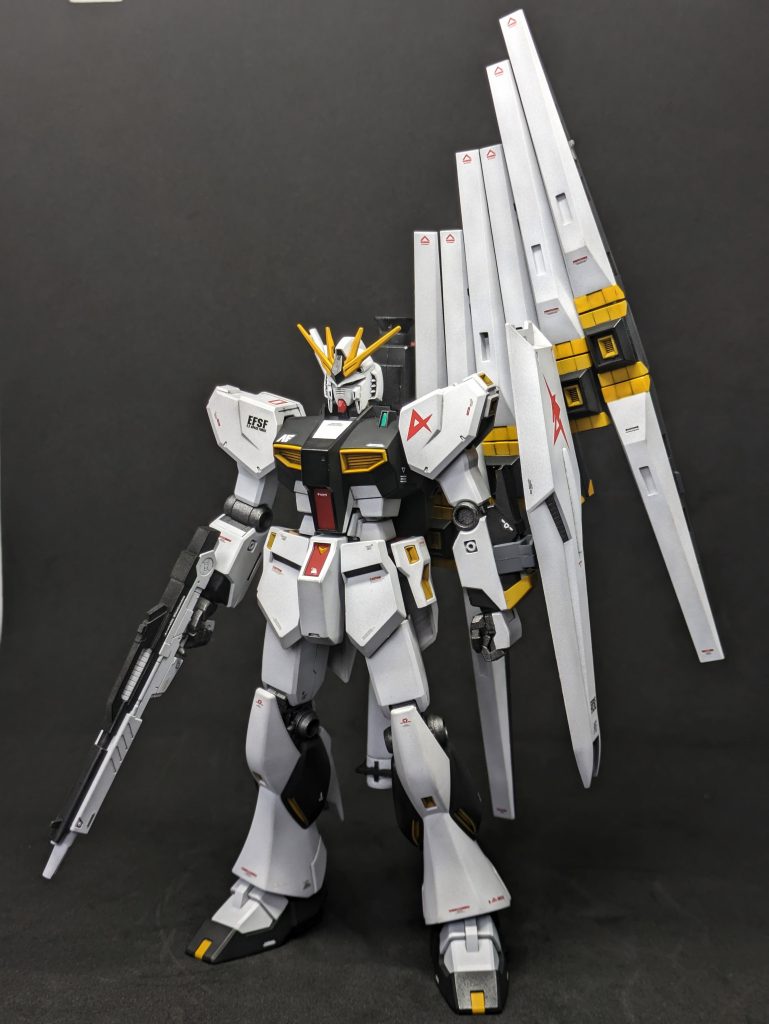 HGからは武装類と腰フロントアーマーも持ってきてます。