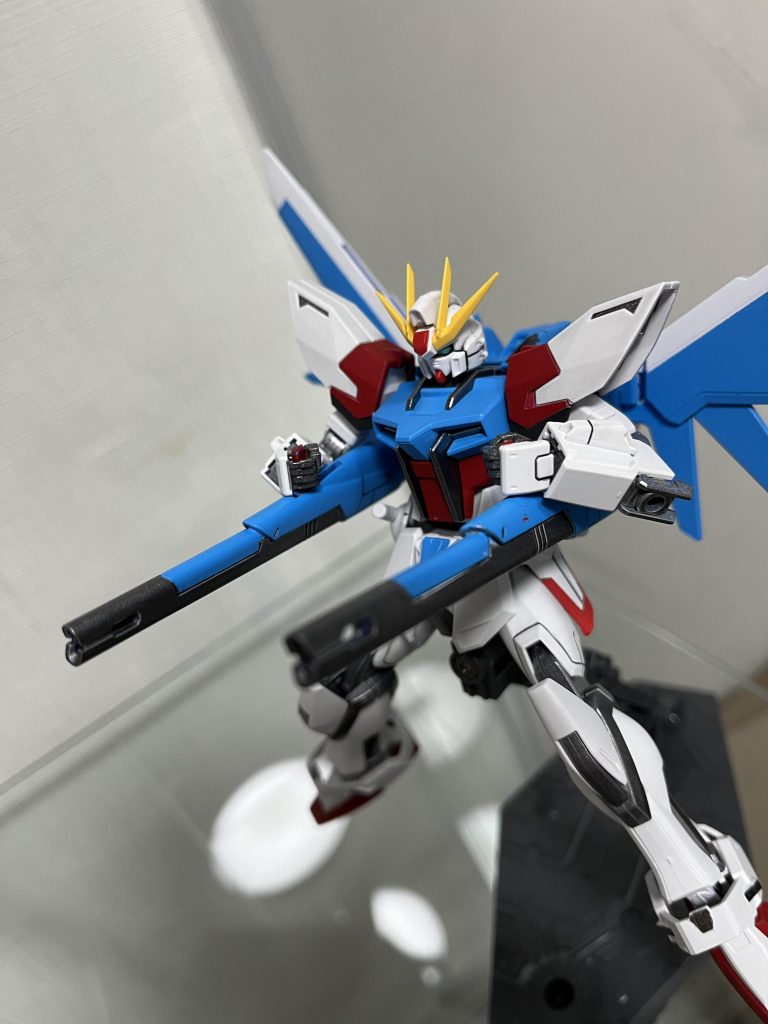 ビルドストライクガンダム–3枚目/制作者：Oseron