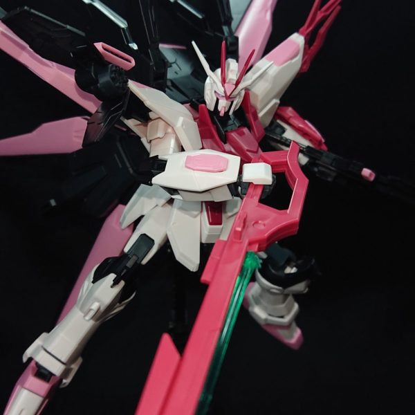 パーフェクトストライクフリーダムルージュ(素組)