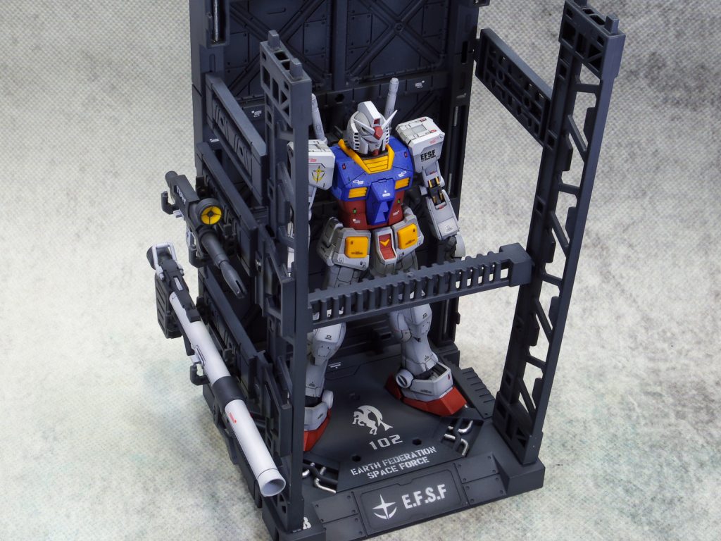 RG ガンダム–4枚目/制作者：gunplacraft
