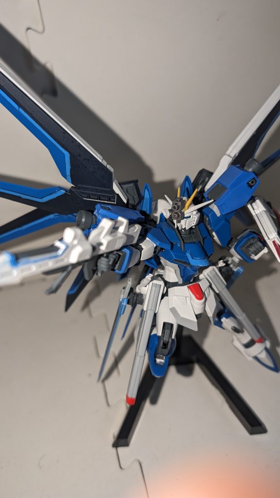 他の兵装や機能は通常のライジングフリーダムと同じなので特に解説する事無し。