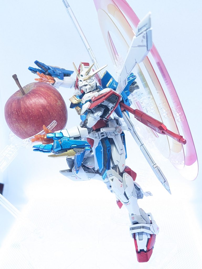 1/144に合う物を数百万個のりんごの花の中から100個位見付けて、そこからりんごになるまで8ヶ月掛けて栽培して…ふじという品種が3月迄はなんとか日持ちするので…