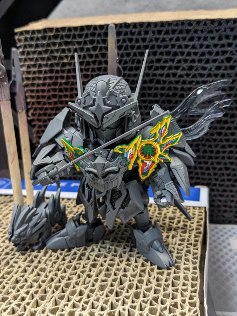 サフの状態で撮った写真です。塗り分け自信なかったから、最悪これアップして終わりになりそうでした。これはこれで良いのですが。