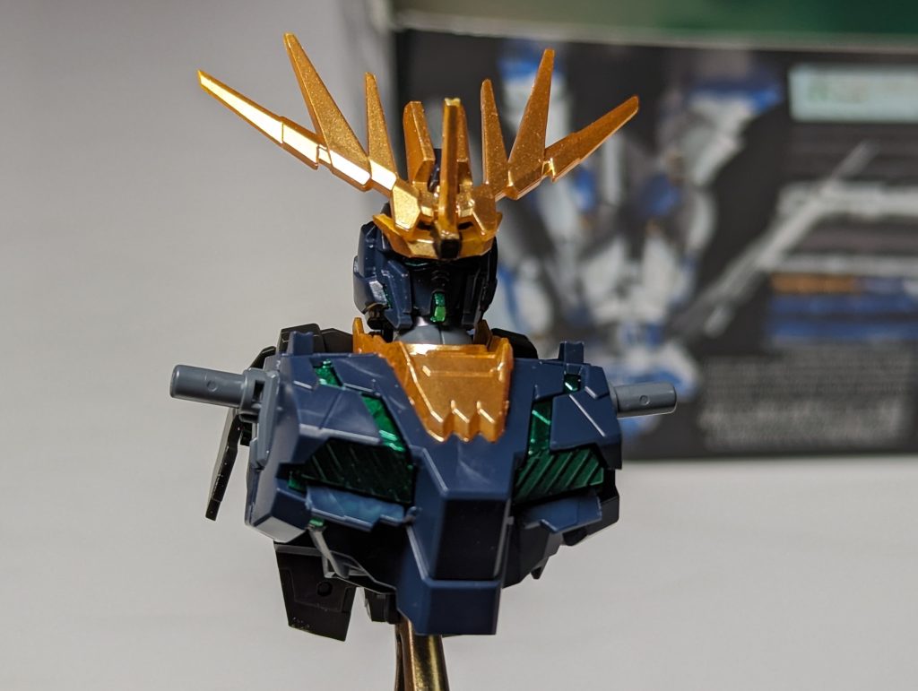 ルミナスメタグリーンだとちょい暗すぎるかも、目が見えない・・・