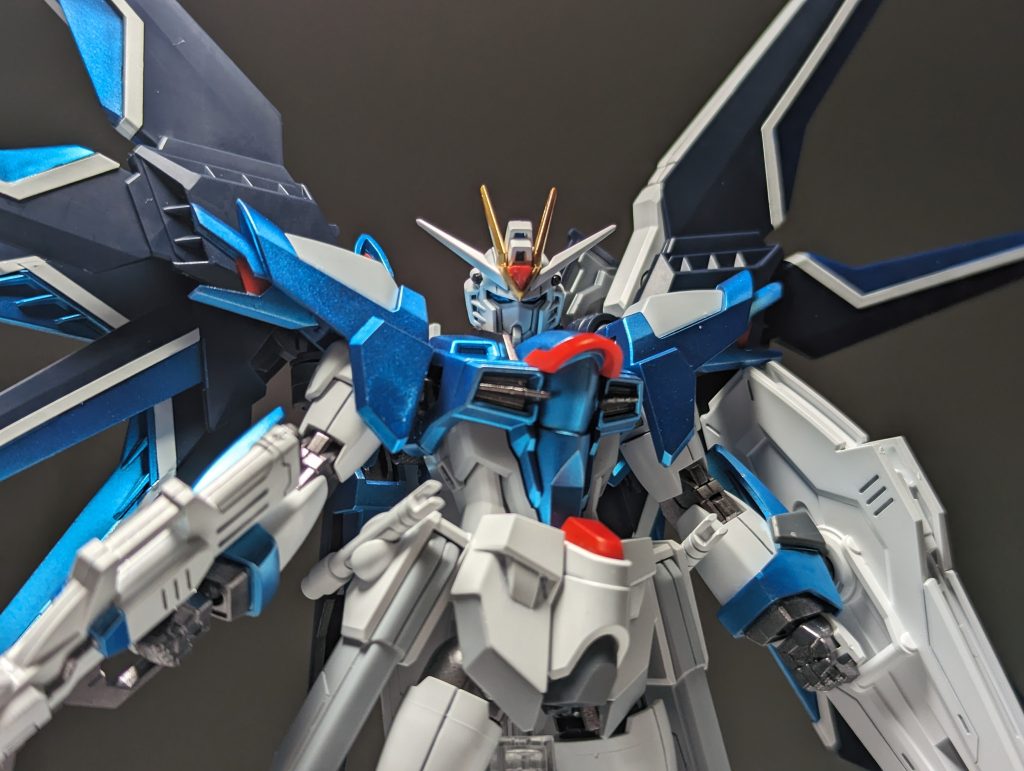 ライジングフリーダムちょい塗り仕様–3枚目/制作者：もんごれ