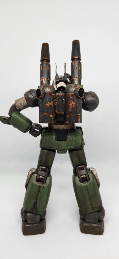 困り倒して背中煤けてもーたわ……