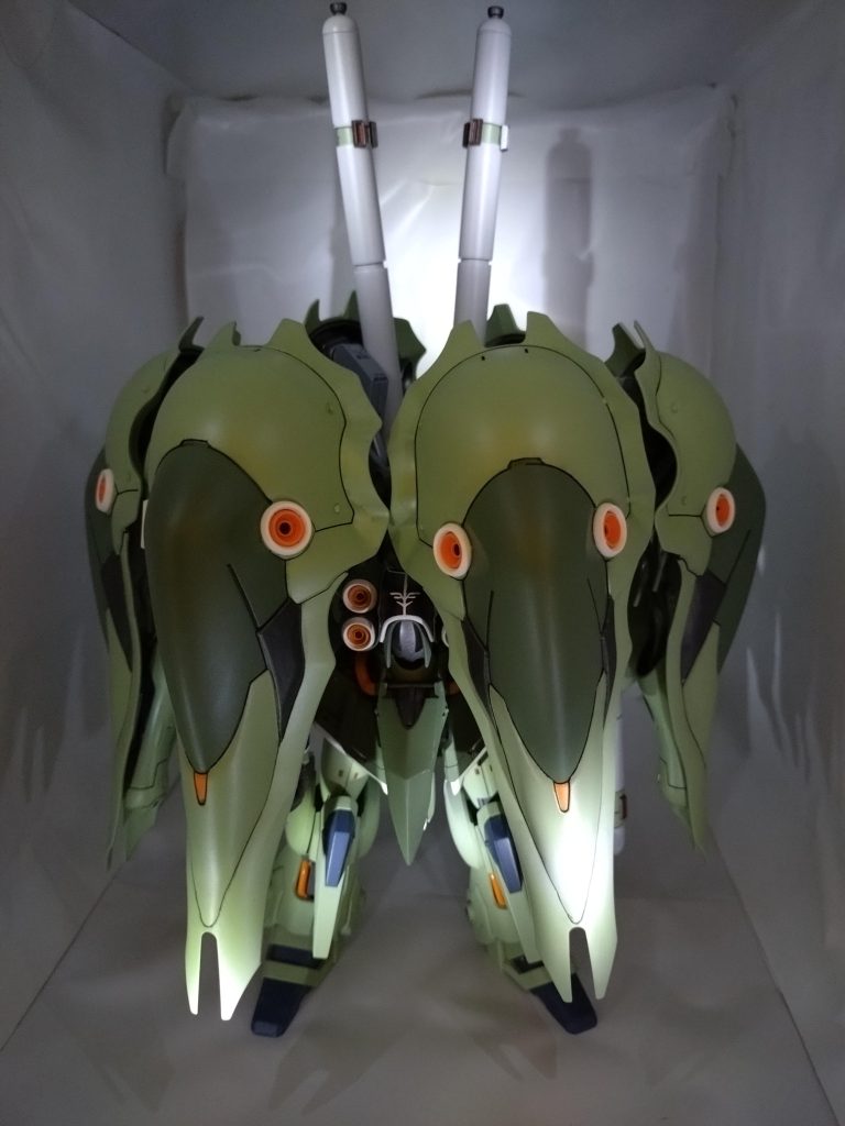 干渉範囲が凄まじいので、出撃形態は、これが限界wジンネマン:「マリーダ、壊して帰ってきても、フルメンテしてやるから平気だぞ！マリーダ:「いえ、マスターやられるつもりはないです……」ジンネマン:「冗談だ（笑）！冗談くらい勉強しとけよ（笑）」マリーダ:「はい、マスター………(^_^;)」