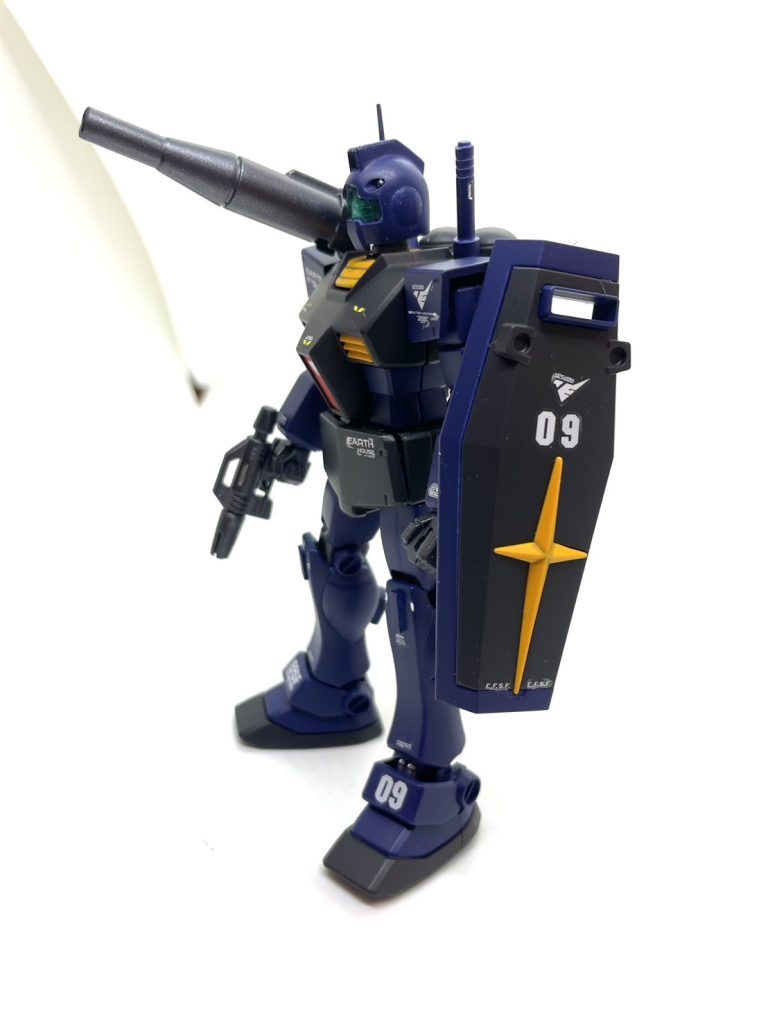 ジムをティターンズ仕様にしました!改造ヘッドあごのシャープ化ガンタンクの砲台を無理矢理設置ランドセルをククルス・ドアン仕様のガンキャノンのランドセルを使用バーニア変更太ももにバーニア追加