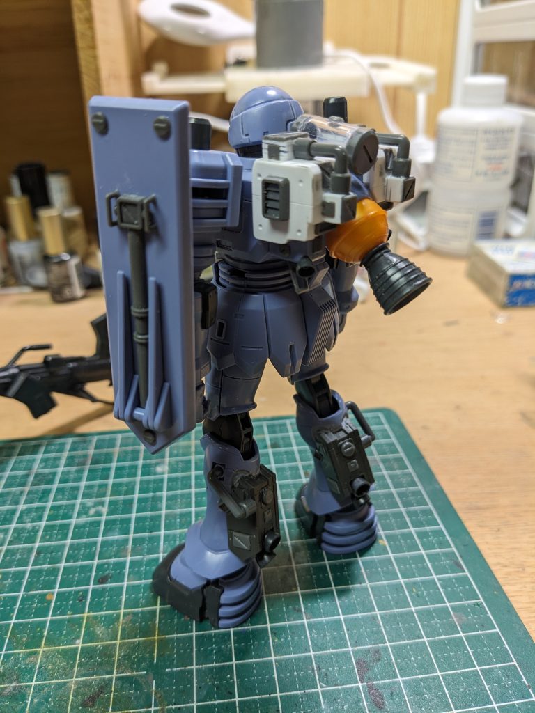 100均のボールペンで燃料タンクを作ってみました。