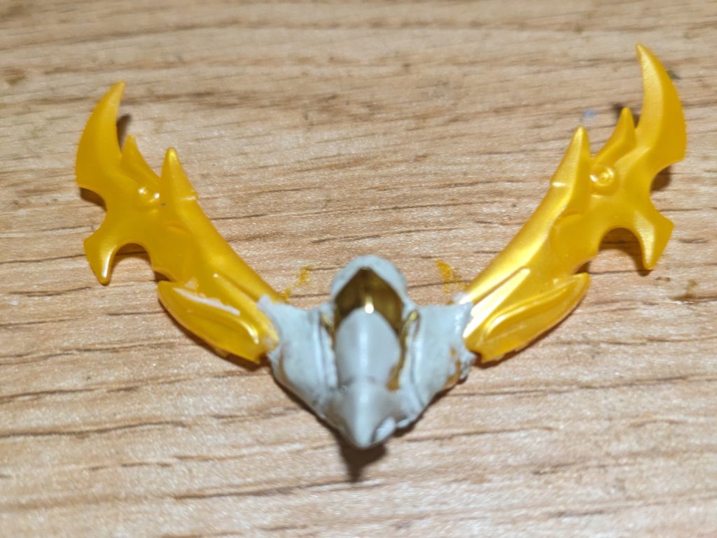 最初は孟獲ガンダムの飾りで作ろうとしたのですがイメージと違ったので断念しました。