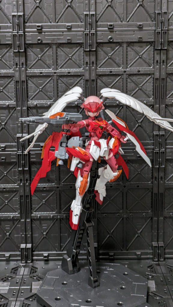 今回のガンDレスは如何でしたでしょうか?皆様のガンプラ魂の点火剤に成りましたでしょうか?皆様の心に仄かな燈火を点けることができれば ぺそは、それだけで充分嬉しいのだぁ😆そりでは本日はココまでなのだ感じた事、思った事、誤字脱字、あればコメントして下さいなのだそりではまた次回SEE YOU♪