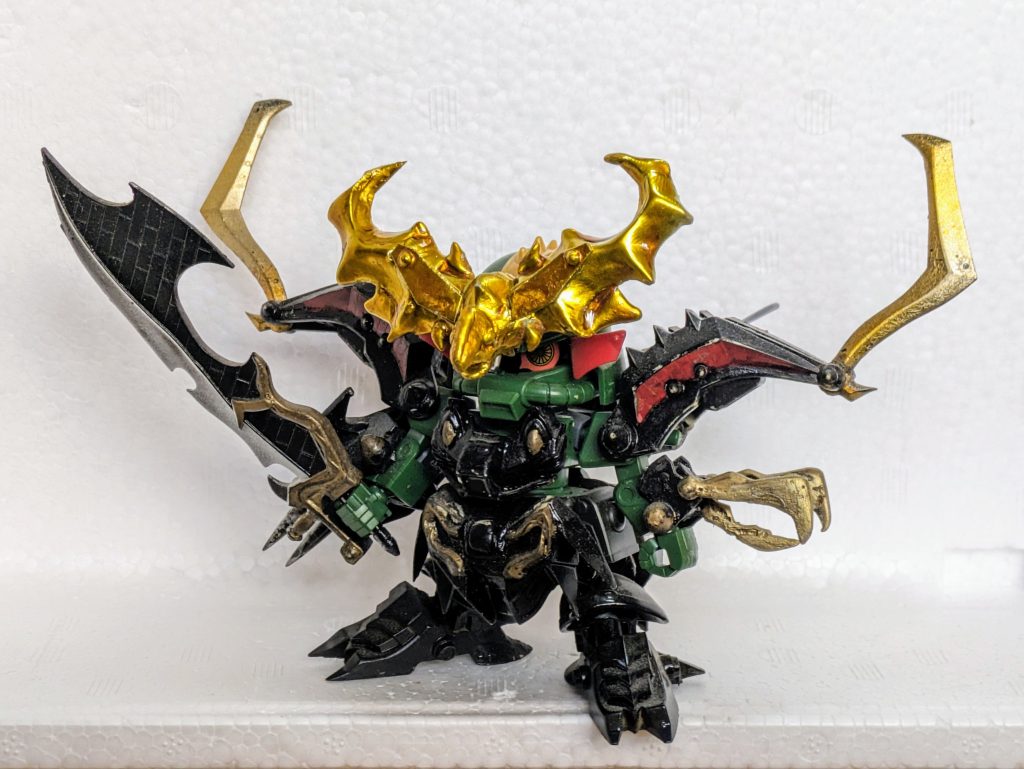 こちらの写真は鏡面具合がわかりやすいです。