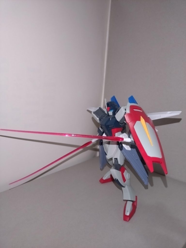 りみは二刀流で使うことが多いが、しばしば連結状態に切り替える。