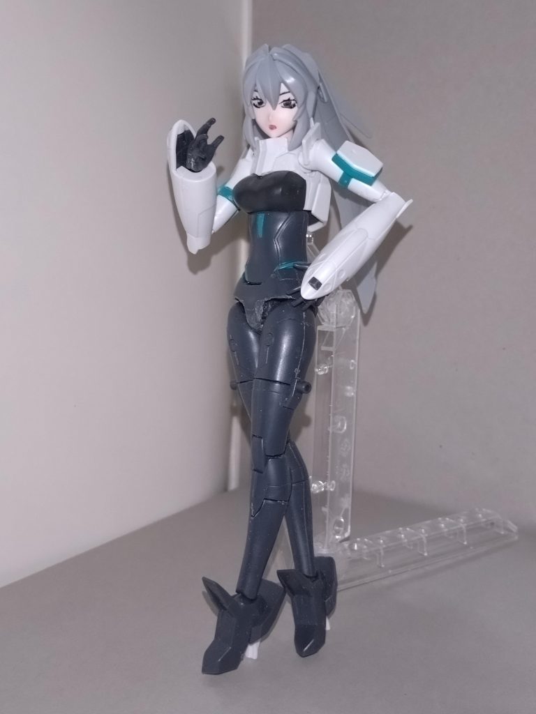 2000いいね記念!モビルドールメイ–5枚目/制作者:クモハユニ64