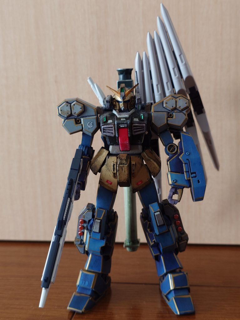 ここからスタート。以前作成したMark II、ジェスタキャノン、νガンダムを使用してミキシング。