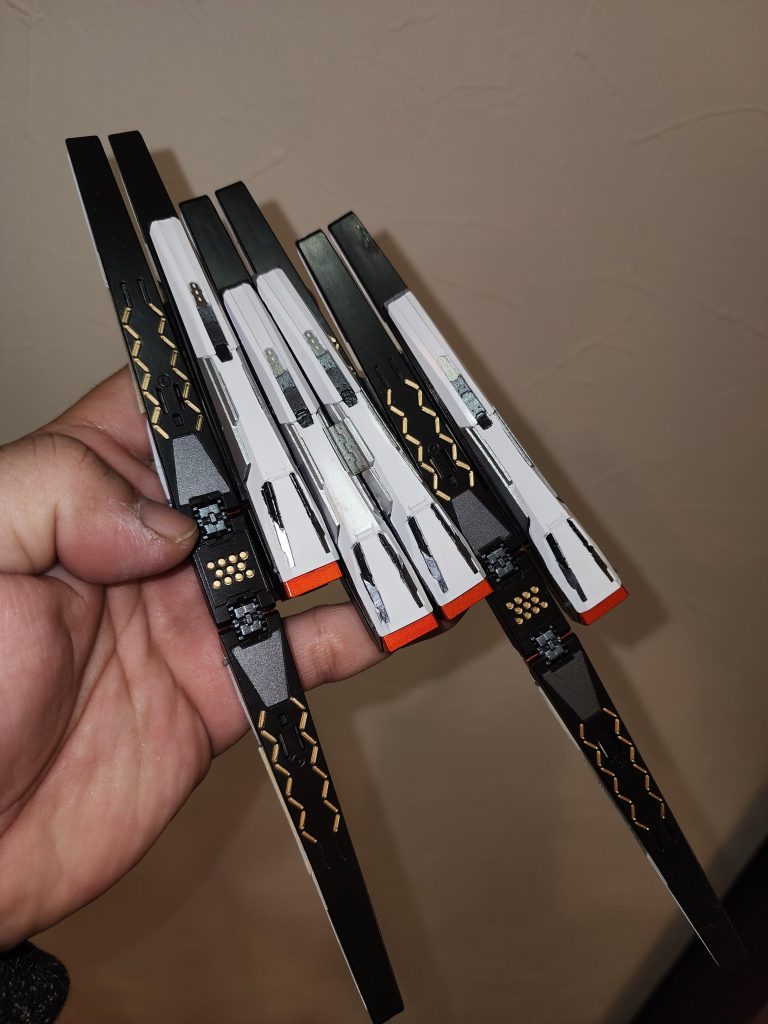 ファンネルの裏側もなんともゴージャスに出来ました🎵