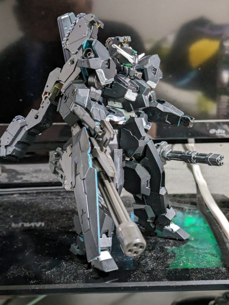 ガンダムルブリスウル重装甲タイプ–2枚目/制作者：a08054661984@gmail.com